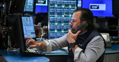 Trade worker at New York Stock Exchange.