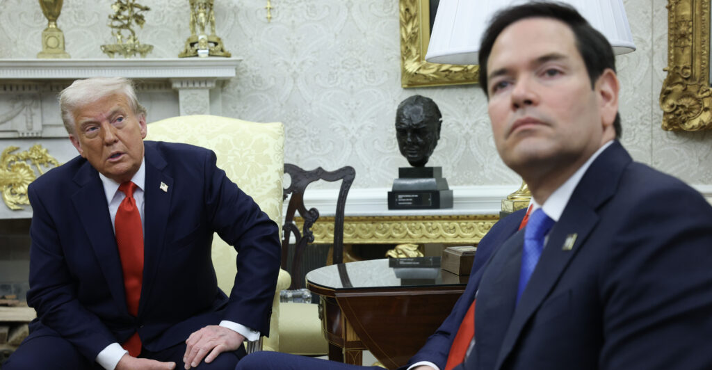 Donald Trump and Macro Rubio in Oval Office