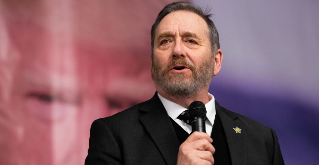 Ohio Attorney General Dave Yost speaks to a crowd.