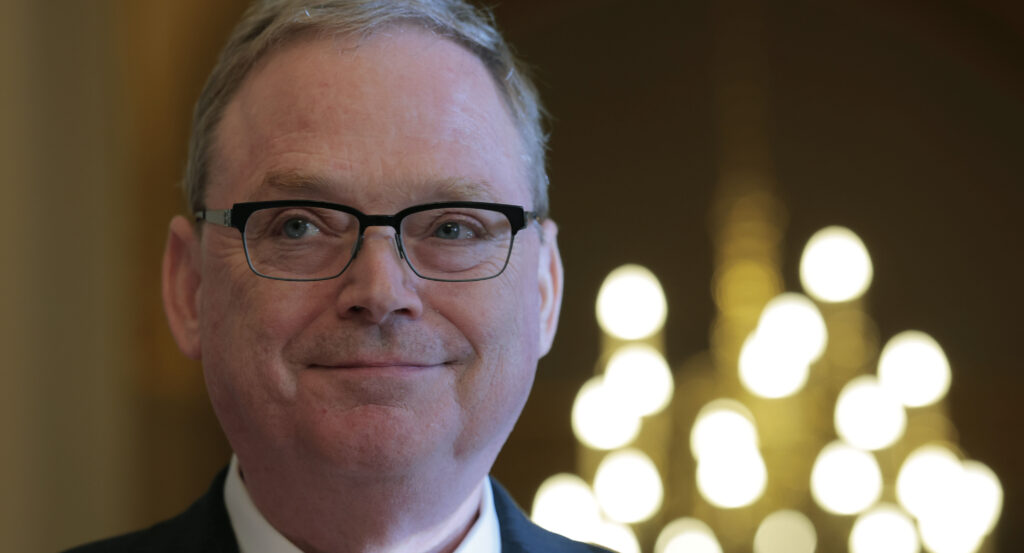 Kevin Hassett looks straight at the camera.