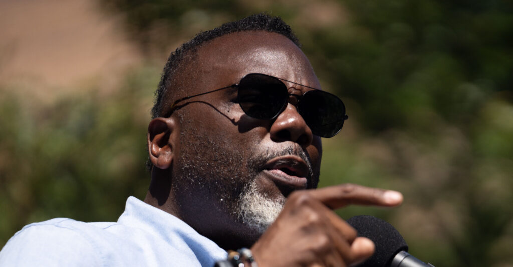 Chicago Mayor Brandon Johnson speaks to a crowd.