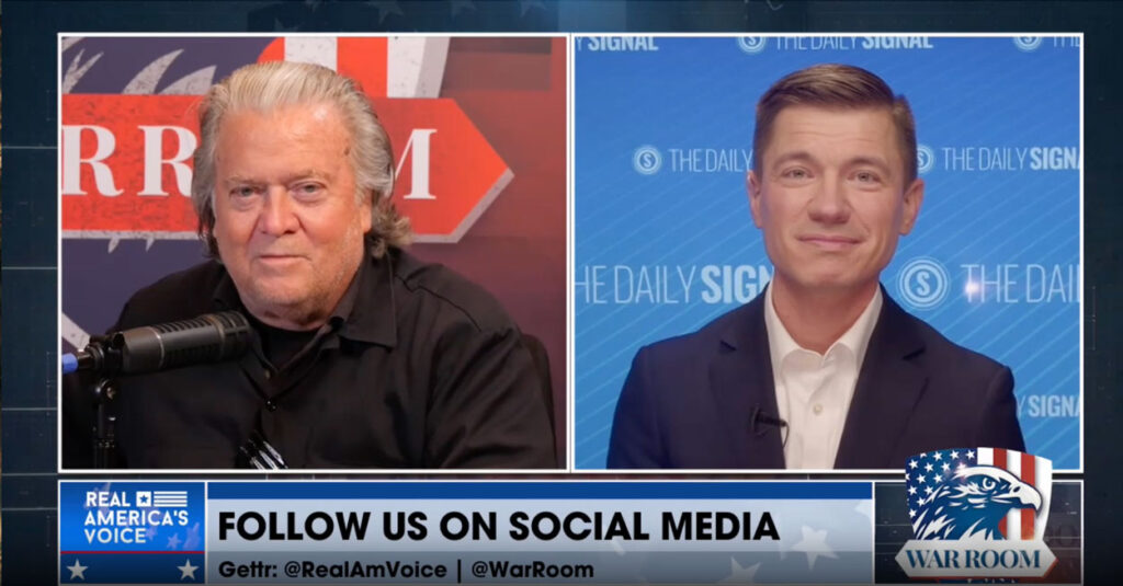 Steve Bannon (L) and Rob Bluey (R)