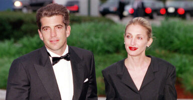John F. Kennedy, Jr. and his wife Carolyn Bessette Kennedy arrive at the annual John F. Kennedy Library Foundation dinner and Profiles in Courage awards in honor of the former President's 82nd Birthday, Sunday, May 23, 1999 at the Kennedy Library in Boston, MA.